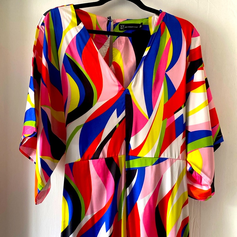 Size large NY & Company geometric jumpsuit.